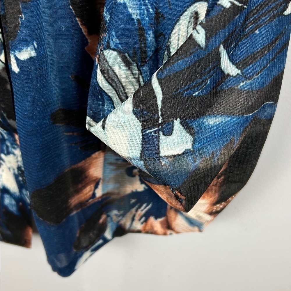 Lindi Artsy Floral 3/4 Roll Tab Sleeves Pleated Flowy Tunic Blouse Large Blue - Picture 11 of 14
